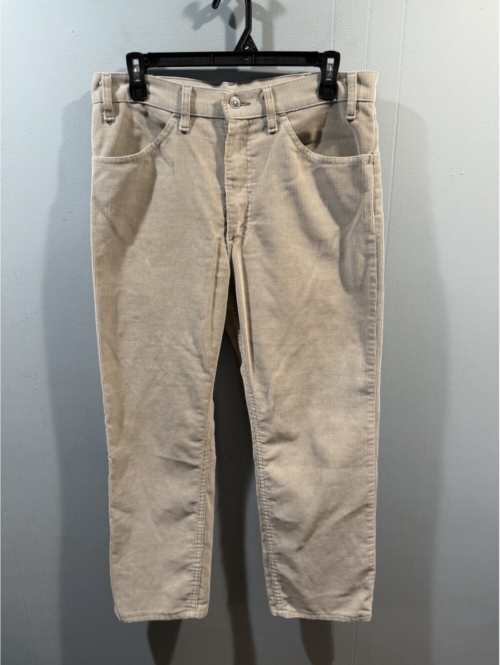 Mens Levis Beige Corduroy Pants Size W32” X In.27” Casual Comfortable Style
